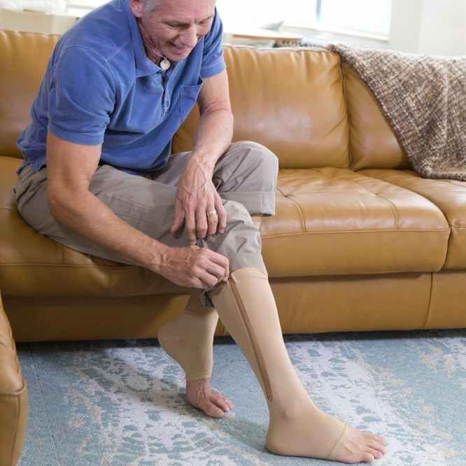5 Pairs of MediFlow Compression Socks